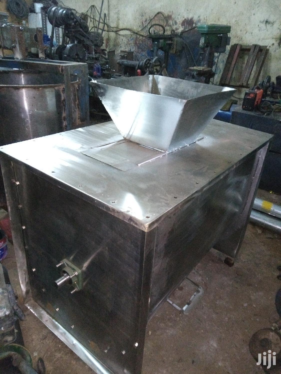 Powder Soap Making Machine (Ribbon Mixer)