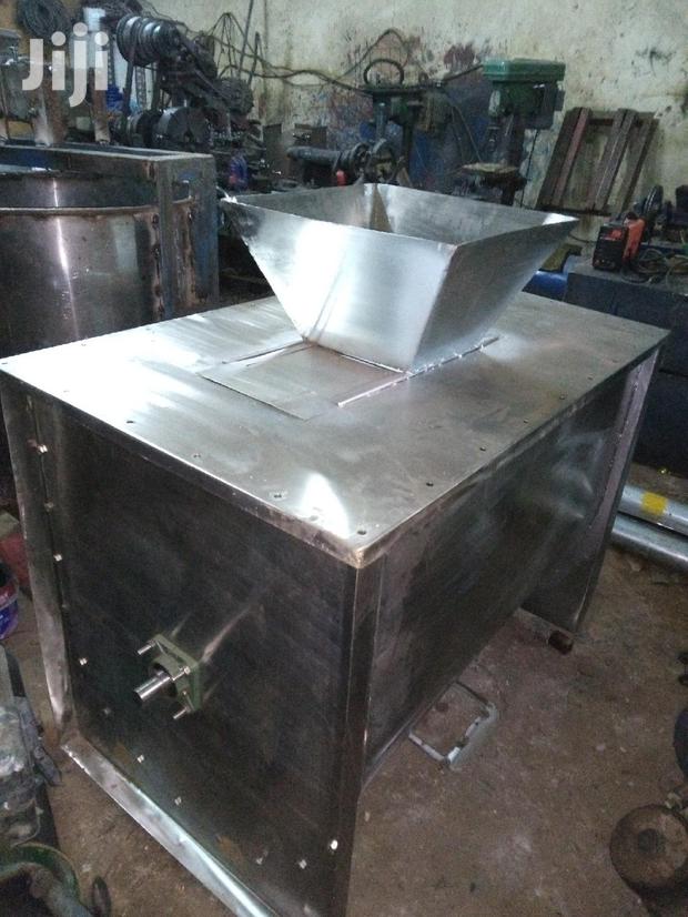 Powder Soap Making Machine (Ribbon Mixer) - thumbnail 2