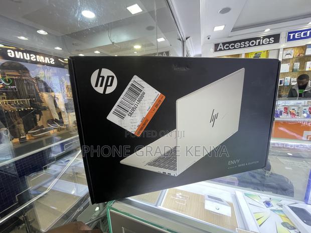 New Laptop HP Envy 14 16GB Intel Core I7 SSD 1T