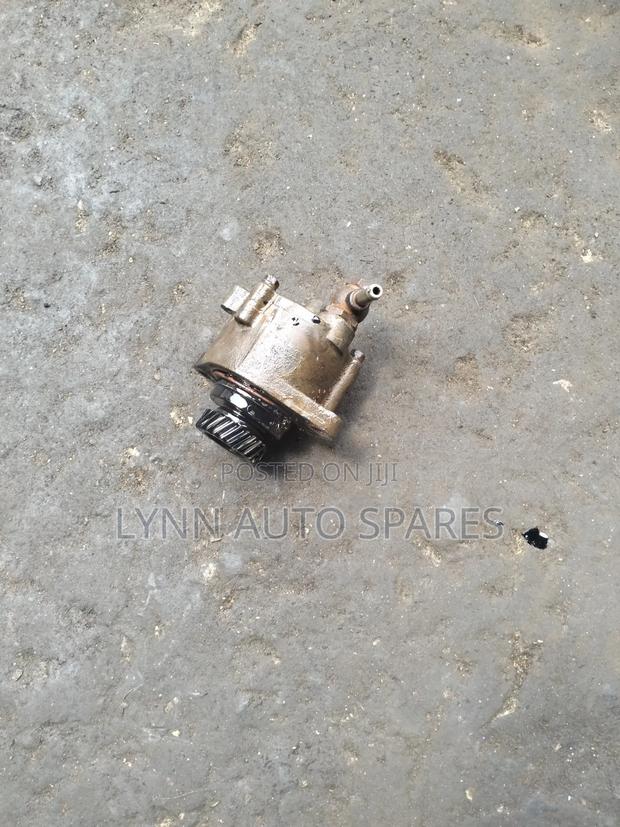 Toyota Landcruiser 1HDT Vaccume Pump