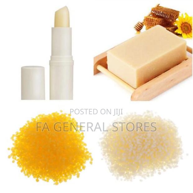 Yellow and White Beeswax Pallets - thumbnail 2