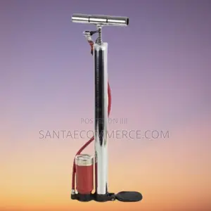 Foot and Hand Air Pump With an Accumulator