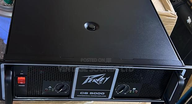 Peavey Cs5000 Professional Power Amplifier - thumbnail 2