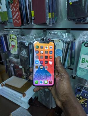 Apple iPhone 12 128 GB Black - main view