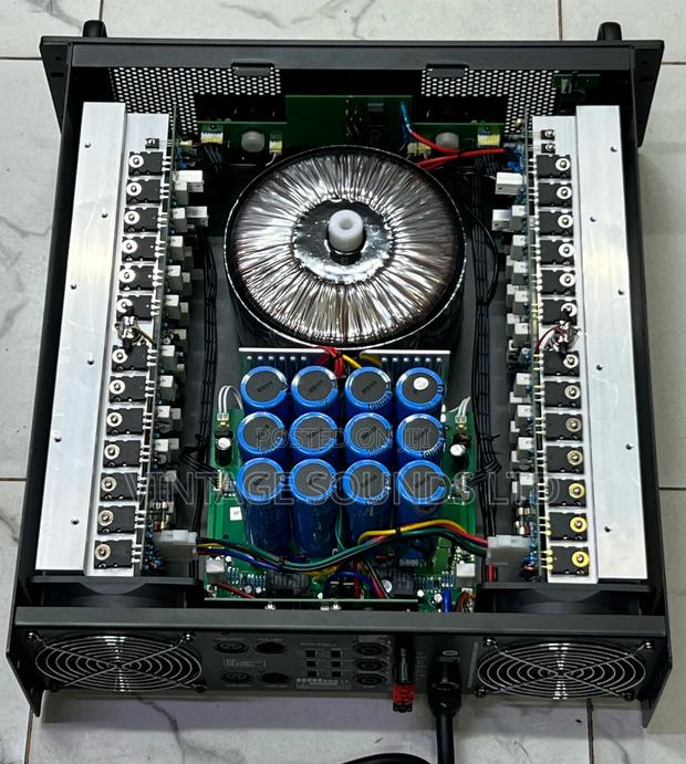 Peavey Cs5000 Series -5000watts New Power Amplifier - thumbnail 4