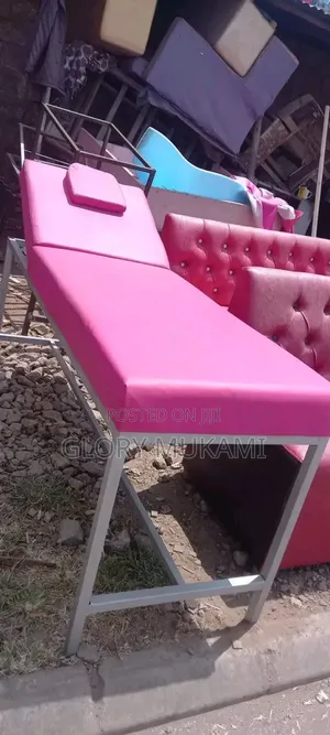 Quality Brand New Massage Beds