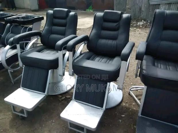 Quality Brand New Barber Chairs