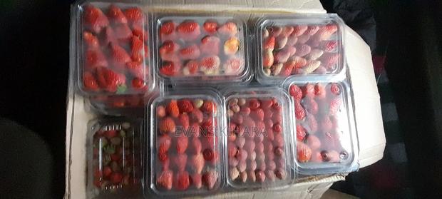 Fresh Strawberries - thumbnail 8