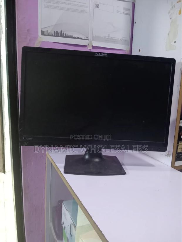 Refurbished 22 Inch Monitor in Good Condition