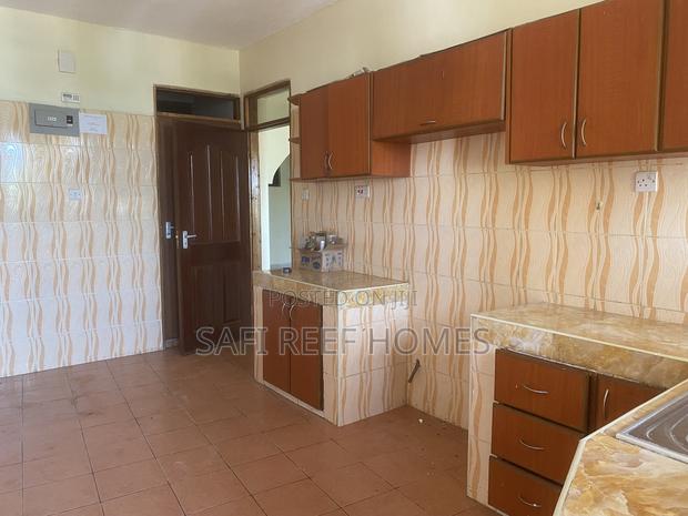 3bdrm Apartment in Nyali for rent - thumbnail 10