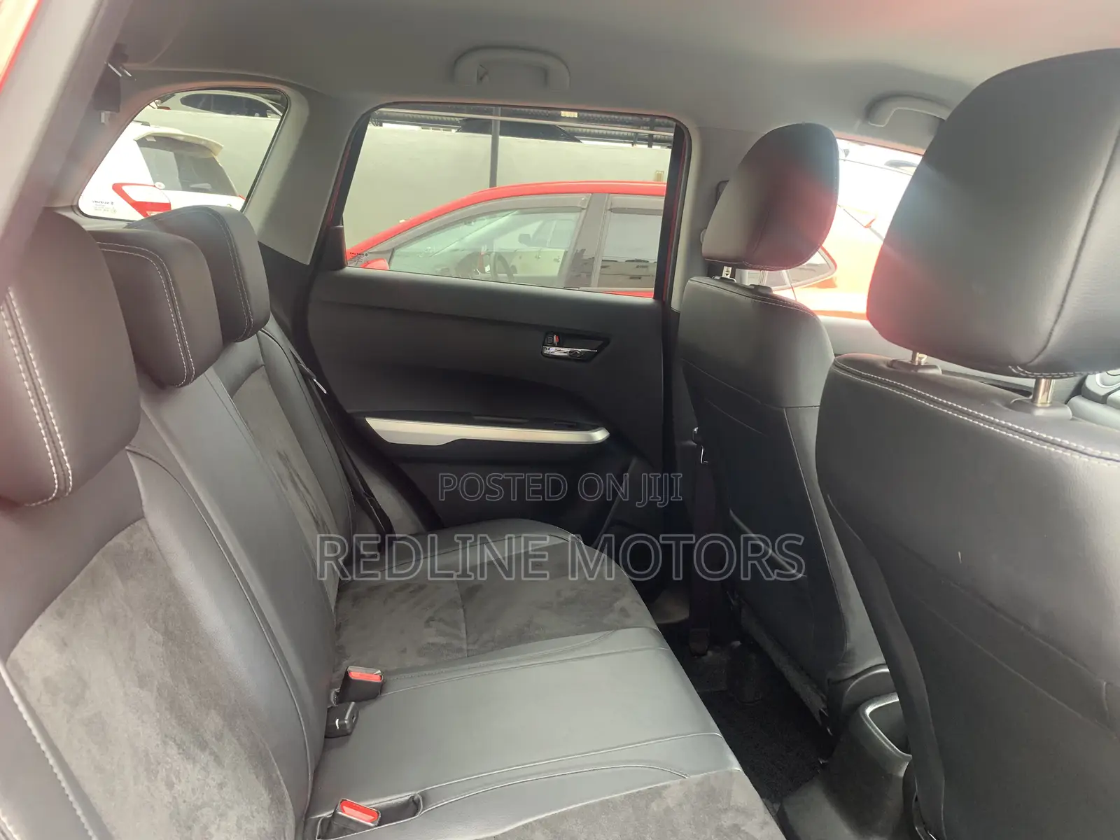 Suzuki Escudo 2017 Red