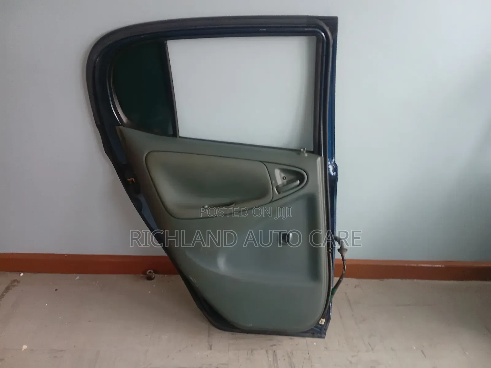 Door for Toyota Vitz SCP10 Rear Left