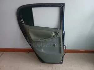 Door for Toyota Vitz SCP10 Rear Left