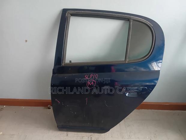 Door for Toyota Vitz SCP10 Rear Left