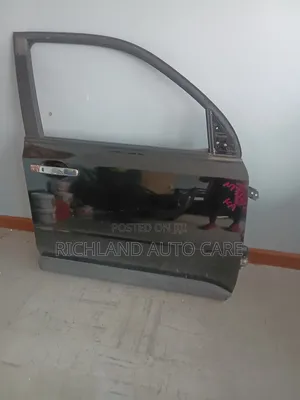 Door for Nissan Xtrail NT31 Front Right