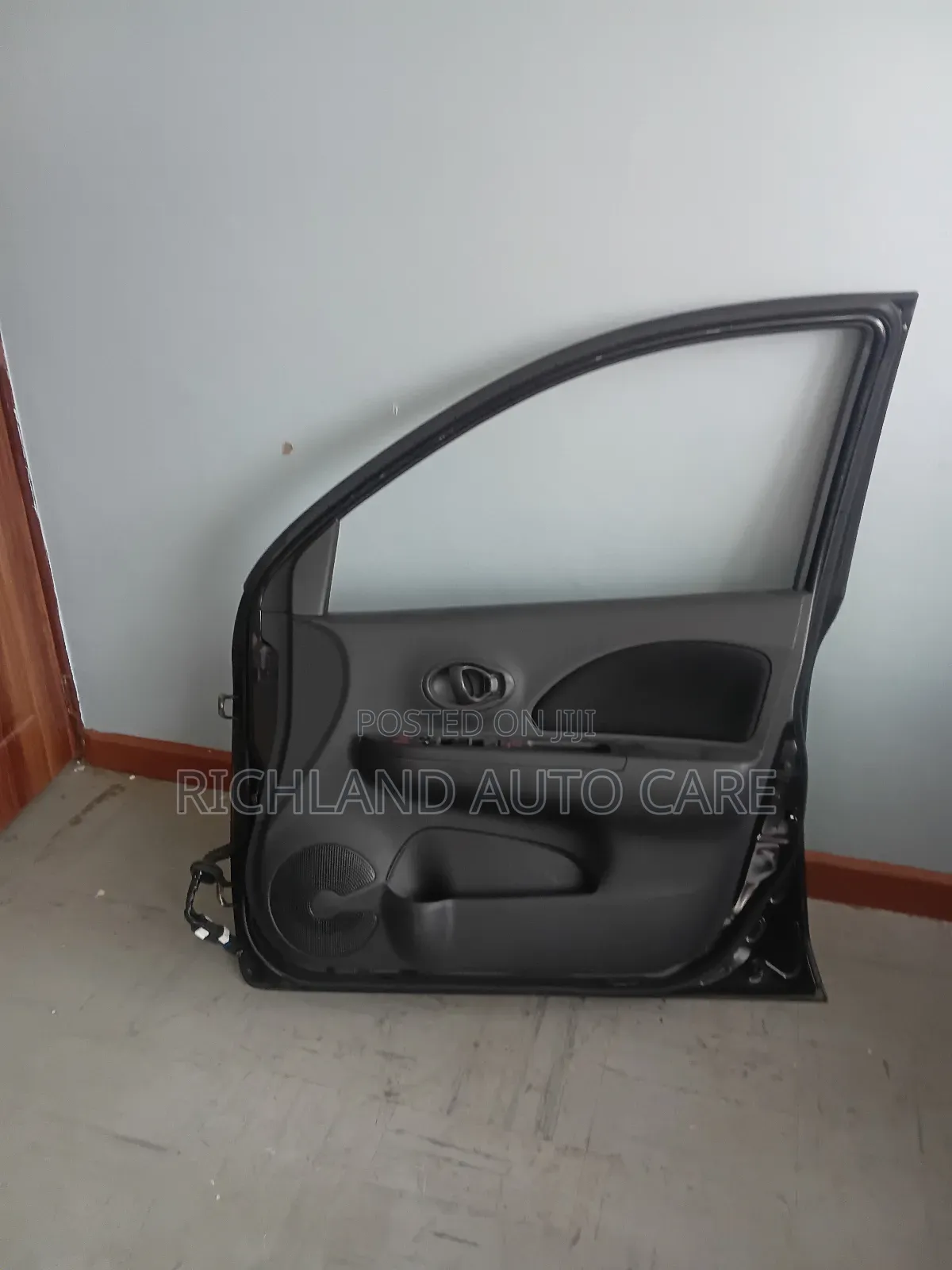 Door for Nissan March Front Right