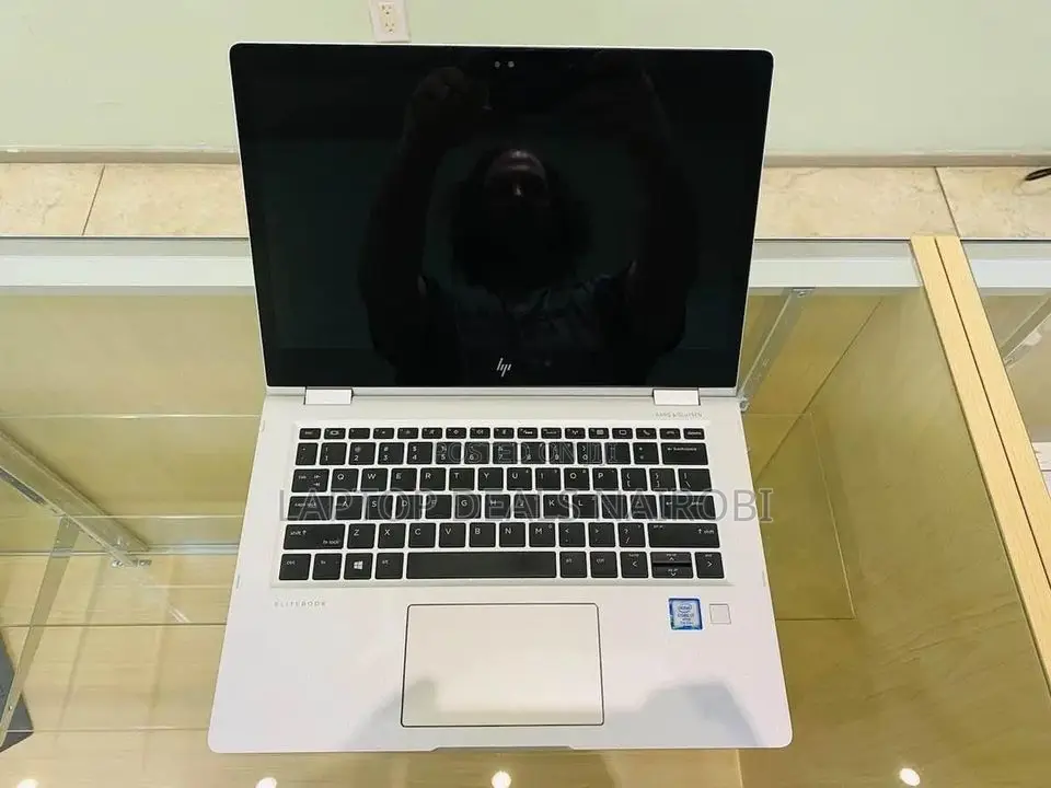 Laptop HP EliteBook X360 1030 G2 8GB Intel Core I7 SSD 128GB