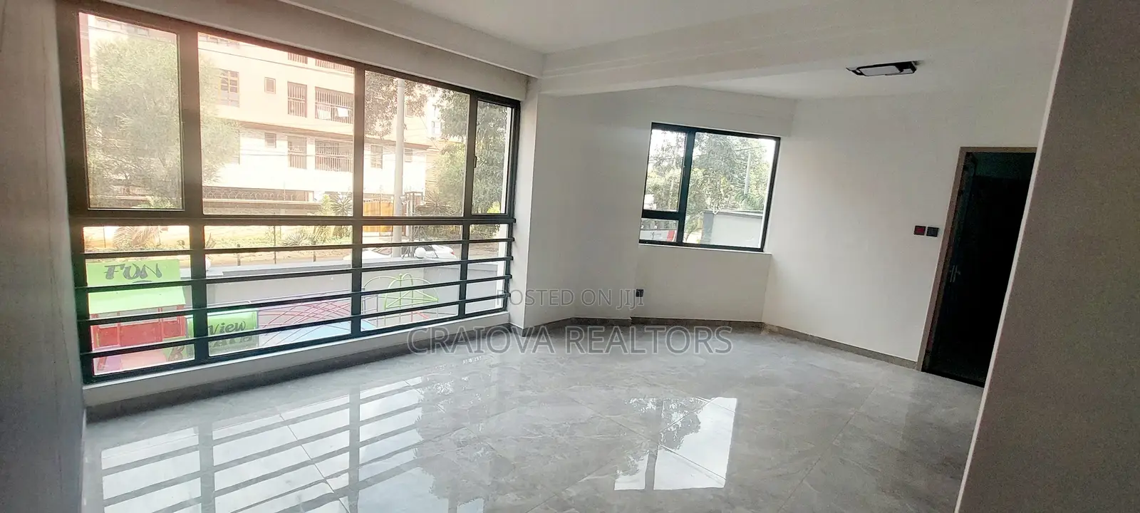 1bdrm Apartment in Valley Arcade for sale