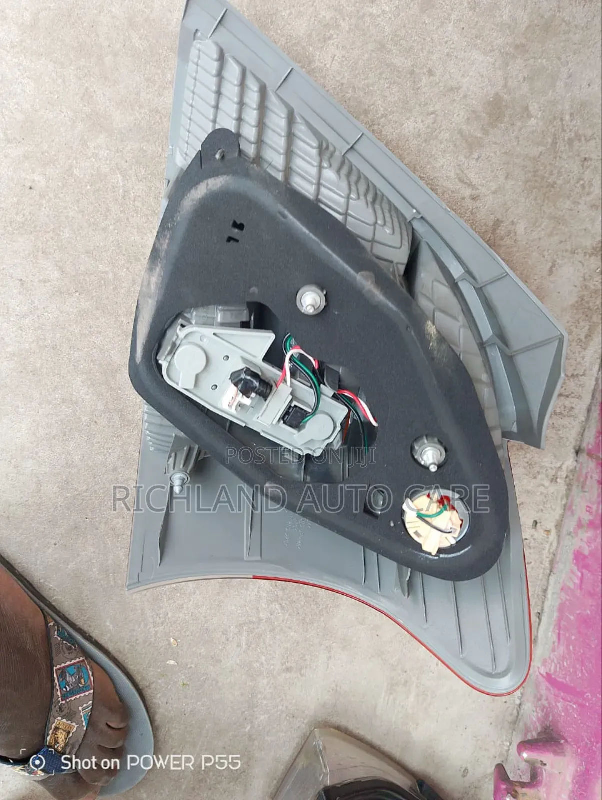 Tail Lamp for Toyota Vitz KSP90 Left