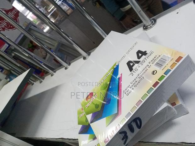 300 GSM Ivory Paper (100 Piecesavailable) - thumbnail 3