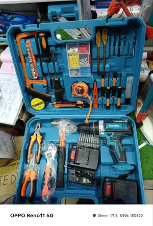 Cordless Drill/Makita Cordless Drill