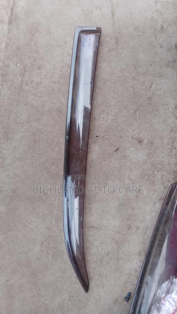 Windbreaker for Toyota Axio/Nze 141 Rear Right