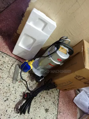 Maxpolar Submersible Water Pump 1.0hp 35m Head