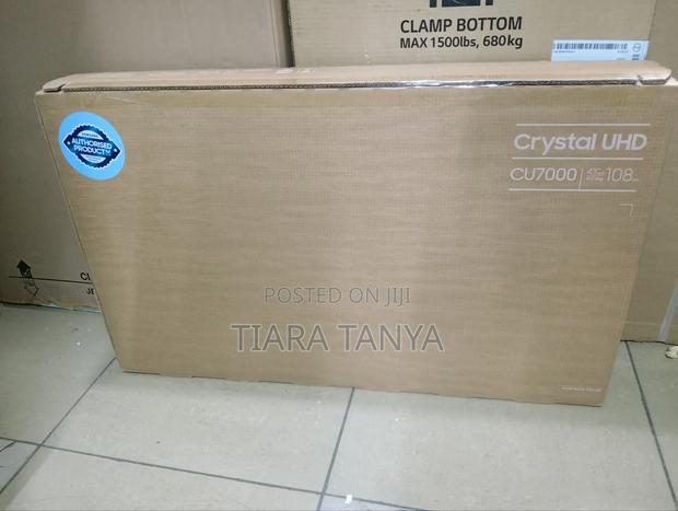 Samsung 43" Crystal Uhd U8000fu Tv