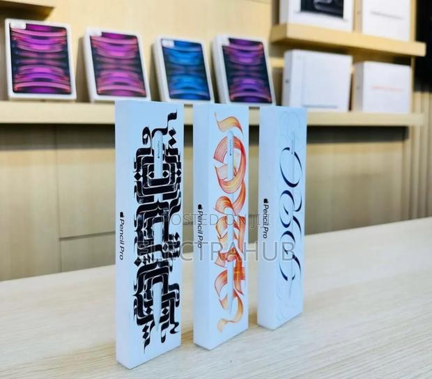 Apple Pencil Pro New Sealed in a Shop - thumbnail 2