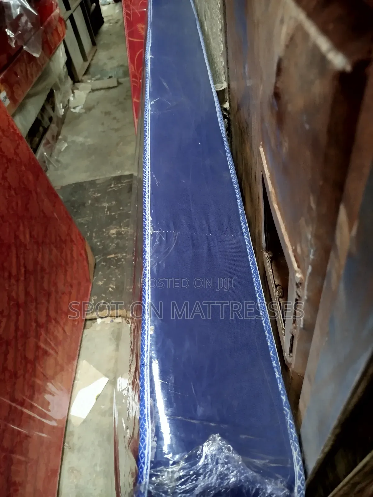 4×6 Blue Piped Amara Mattresses.