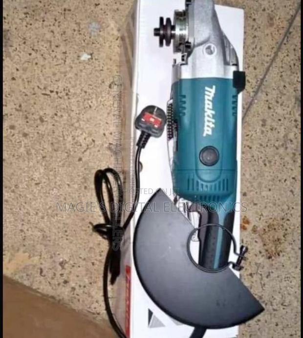 Makita 4" Angle Grinder - main view