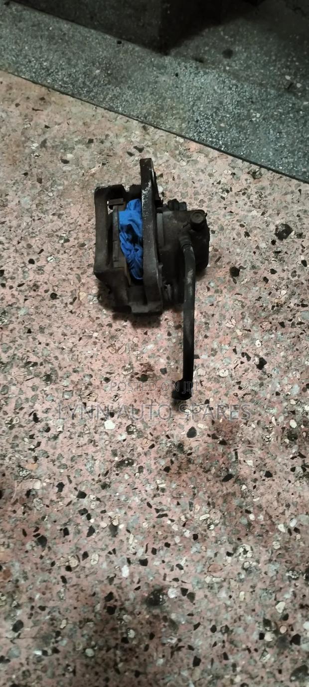 120 Prado Rear Brake Caliper - main view