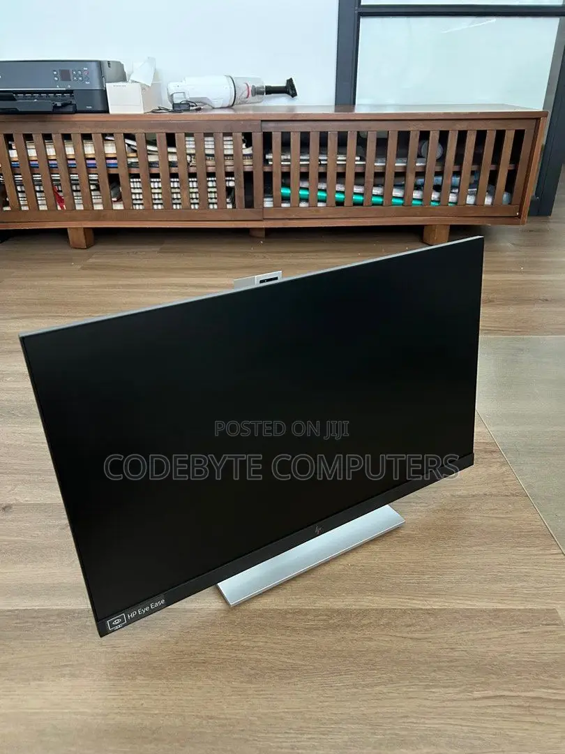 HP E24Q G4 QHD