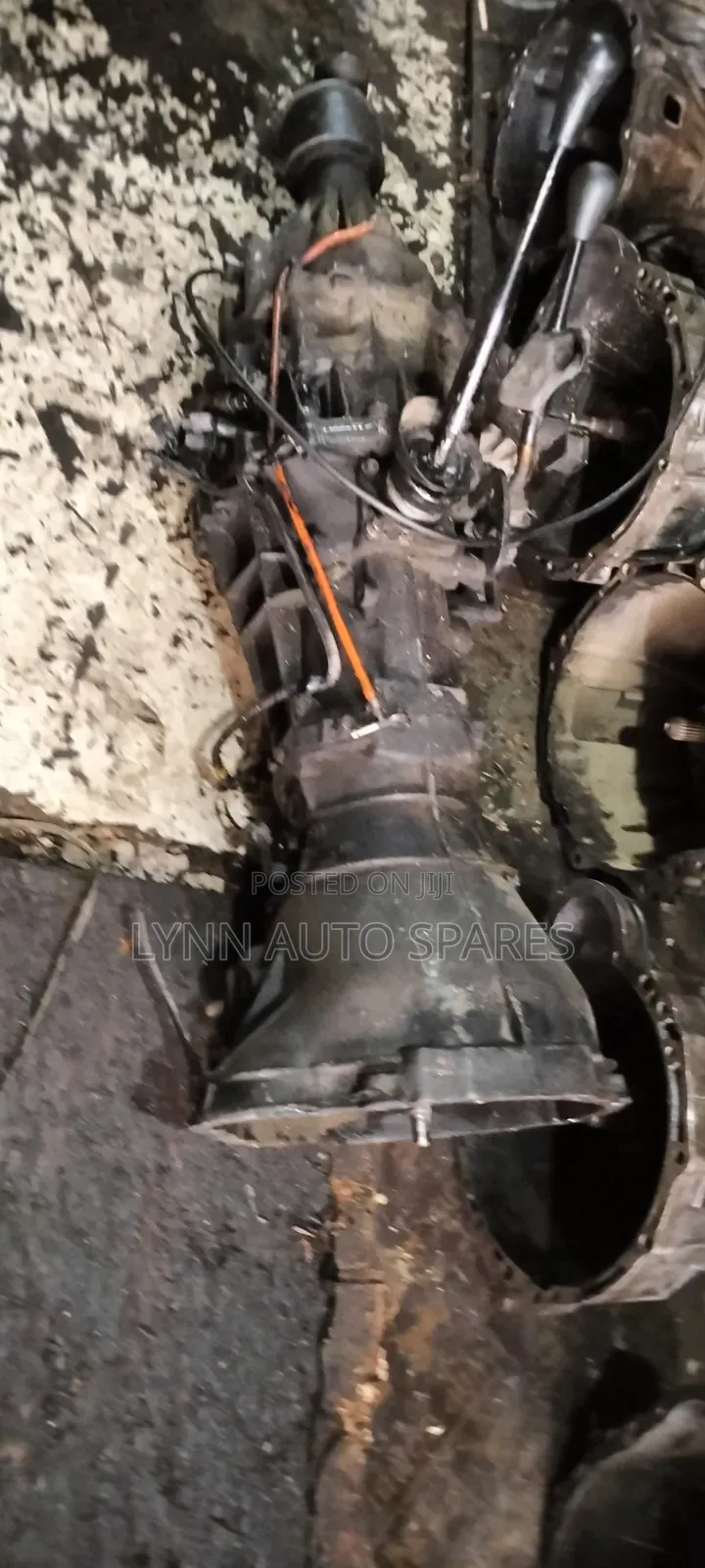 Nissan Hard Body Complete TD27 4wd Gearbox