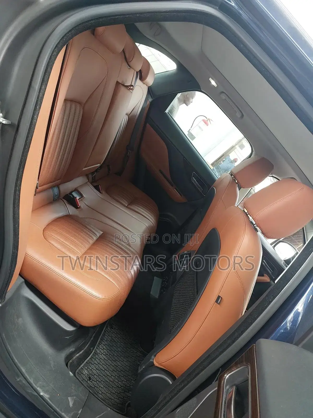 Jaguar F-Pace 20d 2017 Blue