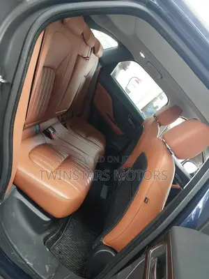 Jaguar F-Pace 20d 2017 Blue