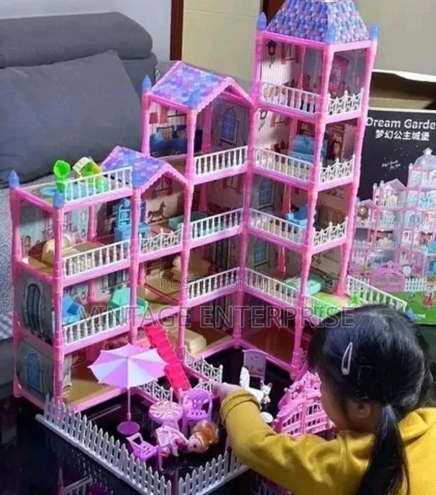 Ideal Doll House ,374pieces Doll House