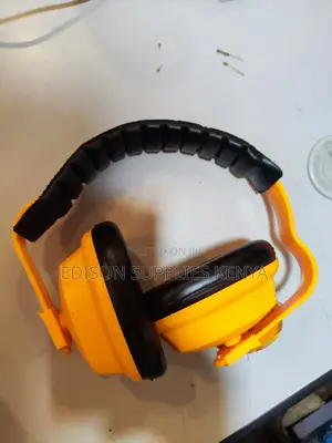 Ingco Ear Muffs 24db Noise Cancelling Industrial Earmuffs