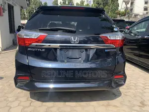 Honda Shuttle 1.5 G 2WD 2016 Blue