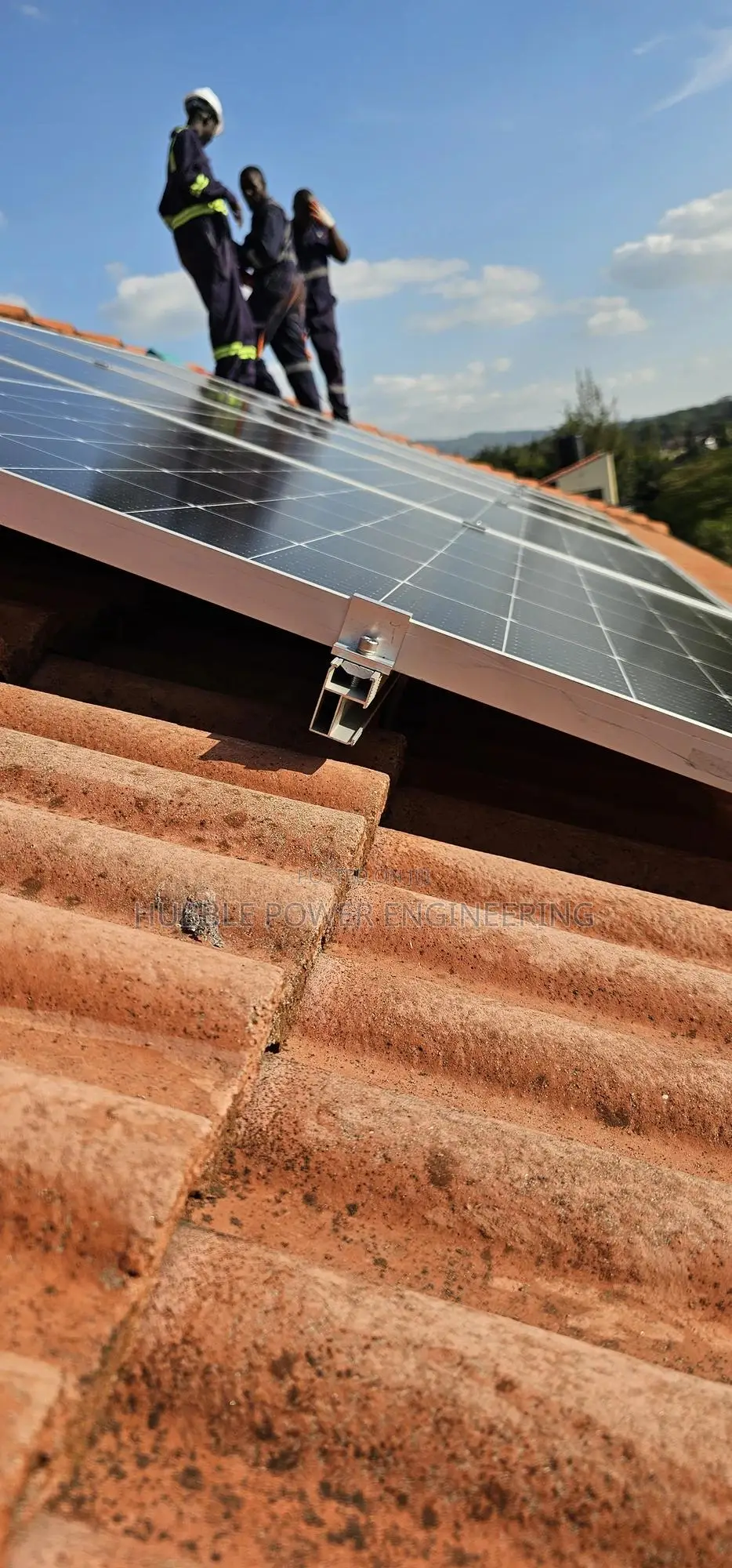 Solar Panels Lithium-Ion Battery Hybrid Inverter