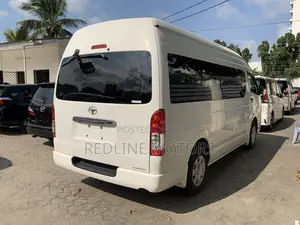 Toyota Grand HiAce 2017 White
