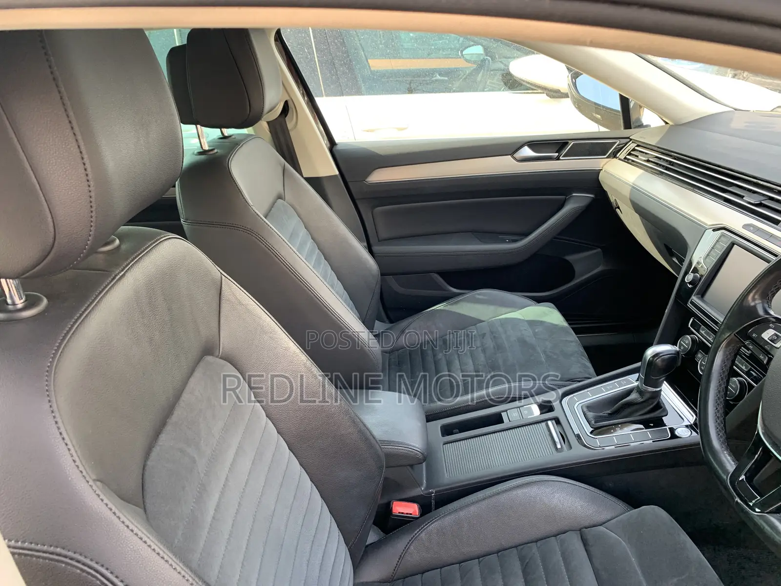 Volkswagen Passat 2017 Burgundy