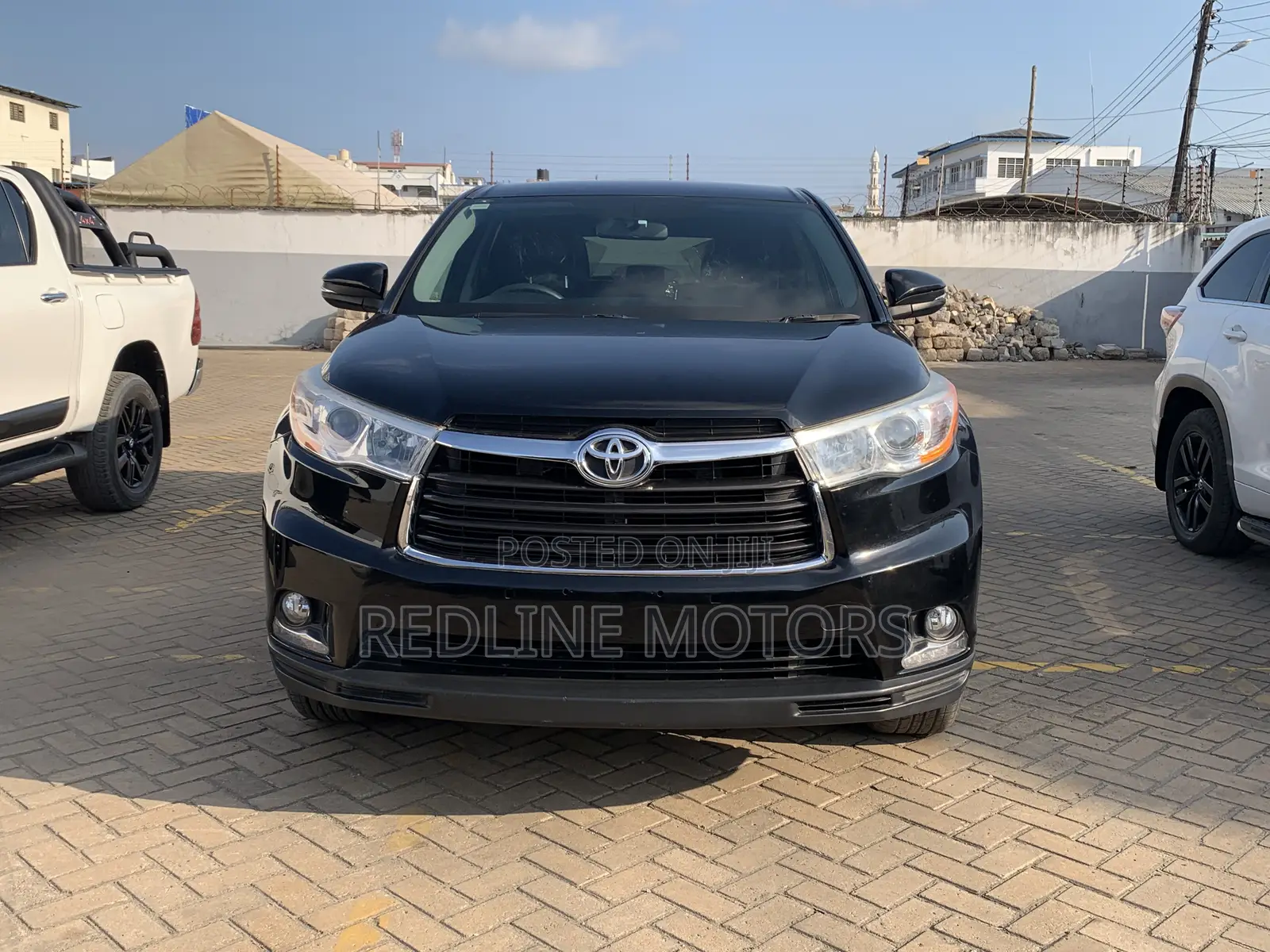 Toyota Kluger 2016 Matt Black
