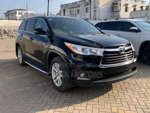 Toyota Kluger 2016 Matt Black