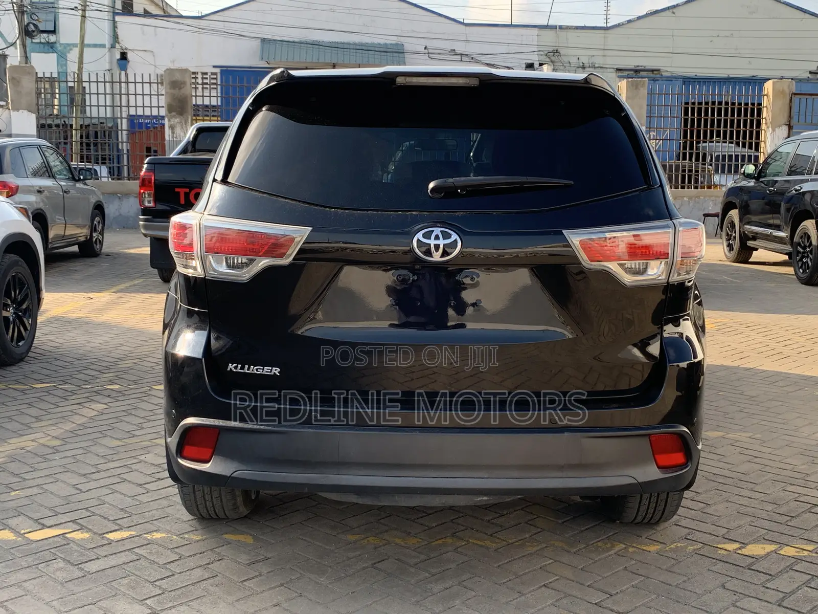 Toyota Kluger 2016 Matt Black
