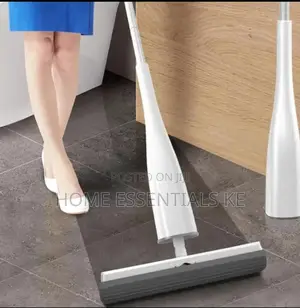 *Automatic Self Wringing Roller Mop-Hands-Free Squeezing*