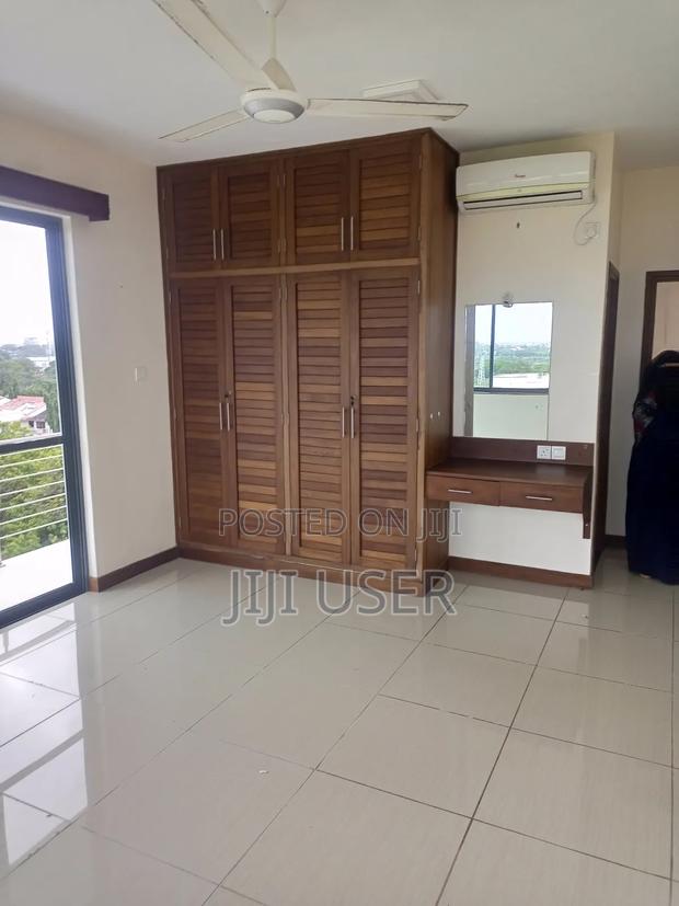 4bdrm Apartment in Kizingo for rent - thumbnail 4