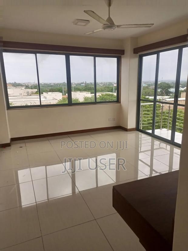 4bdrm Apartment in Kizingo for rent - thumbnail 7