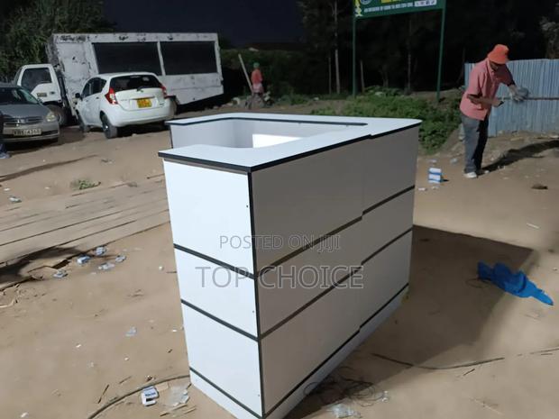 Office Reception Desk 1.4 - thumbnail 2