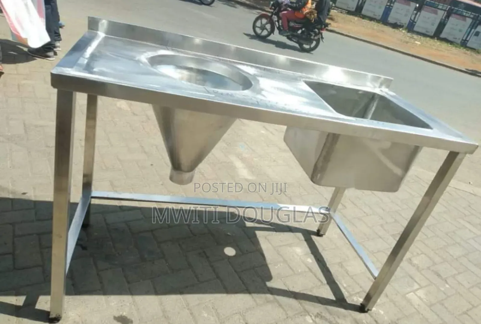 Surgical Hospital Sluice Sink With Bowl